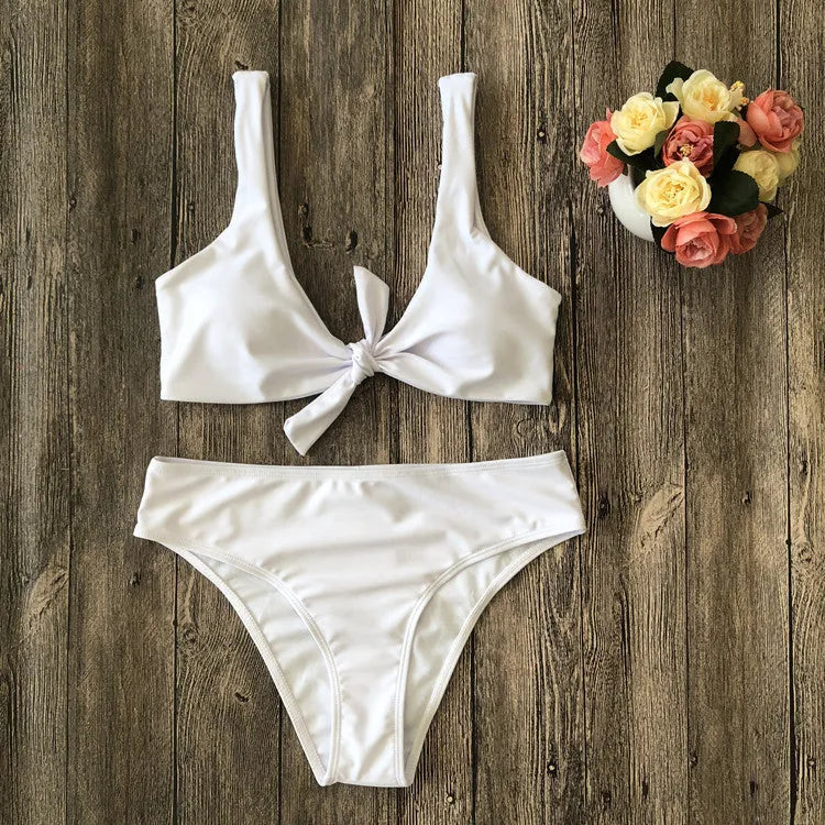 Women's polyester bikini set in solid colours with sleeveless design