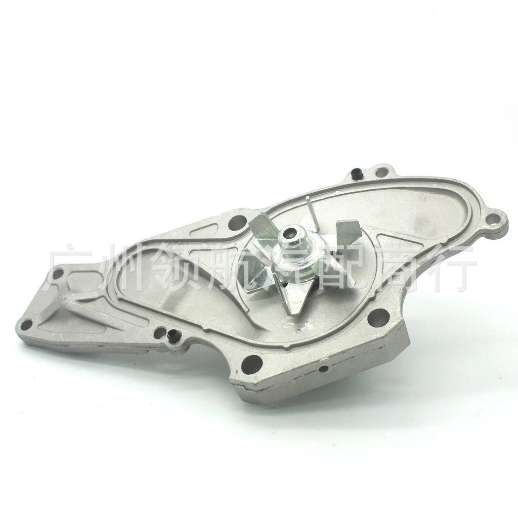Metal automotive belt and water pump assembly components measuring 28x18x16cm