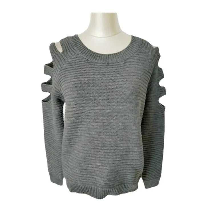 Women's white crocheted hollow-out knit shirt with round neck and long sleeves