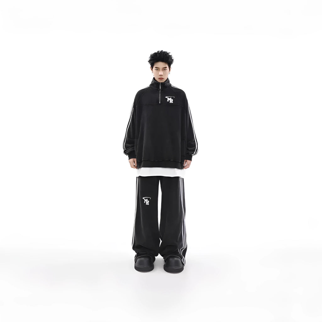 Black stand collar polyester couple hoodie with long sleeves in Hong Kong retro high street style