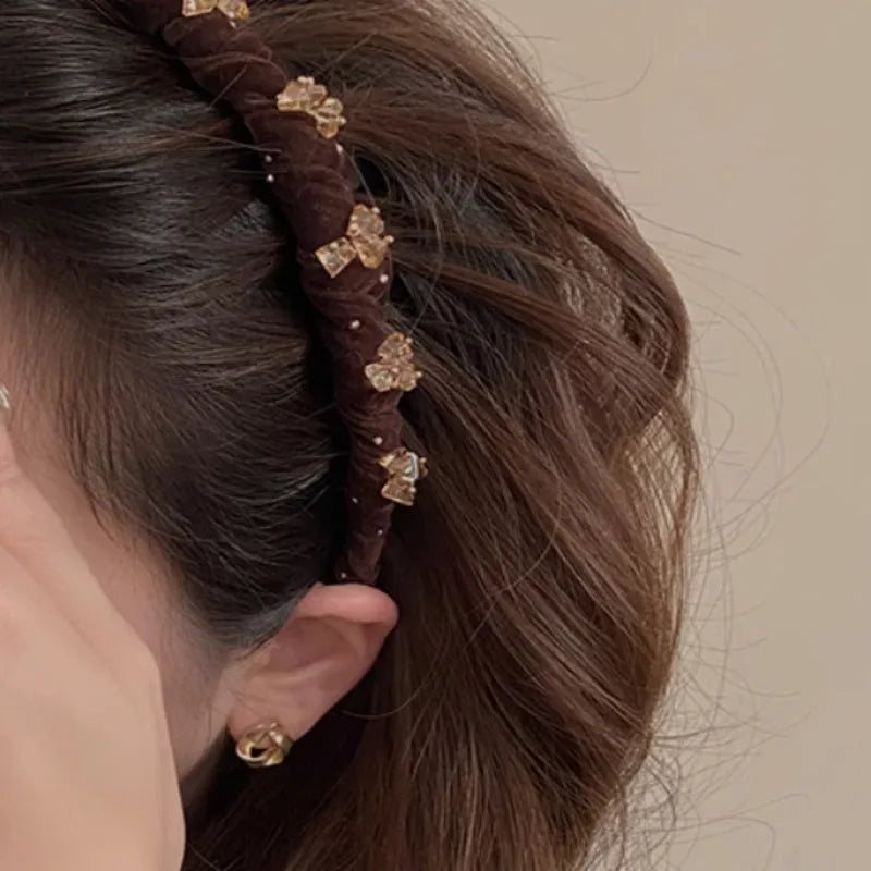 Black hand-beaded velvet crystal wave hair pressing non-slip hair band