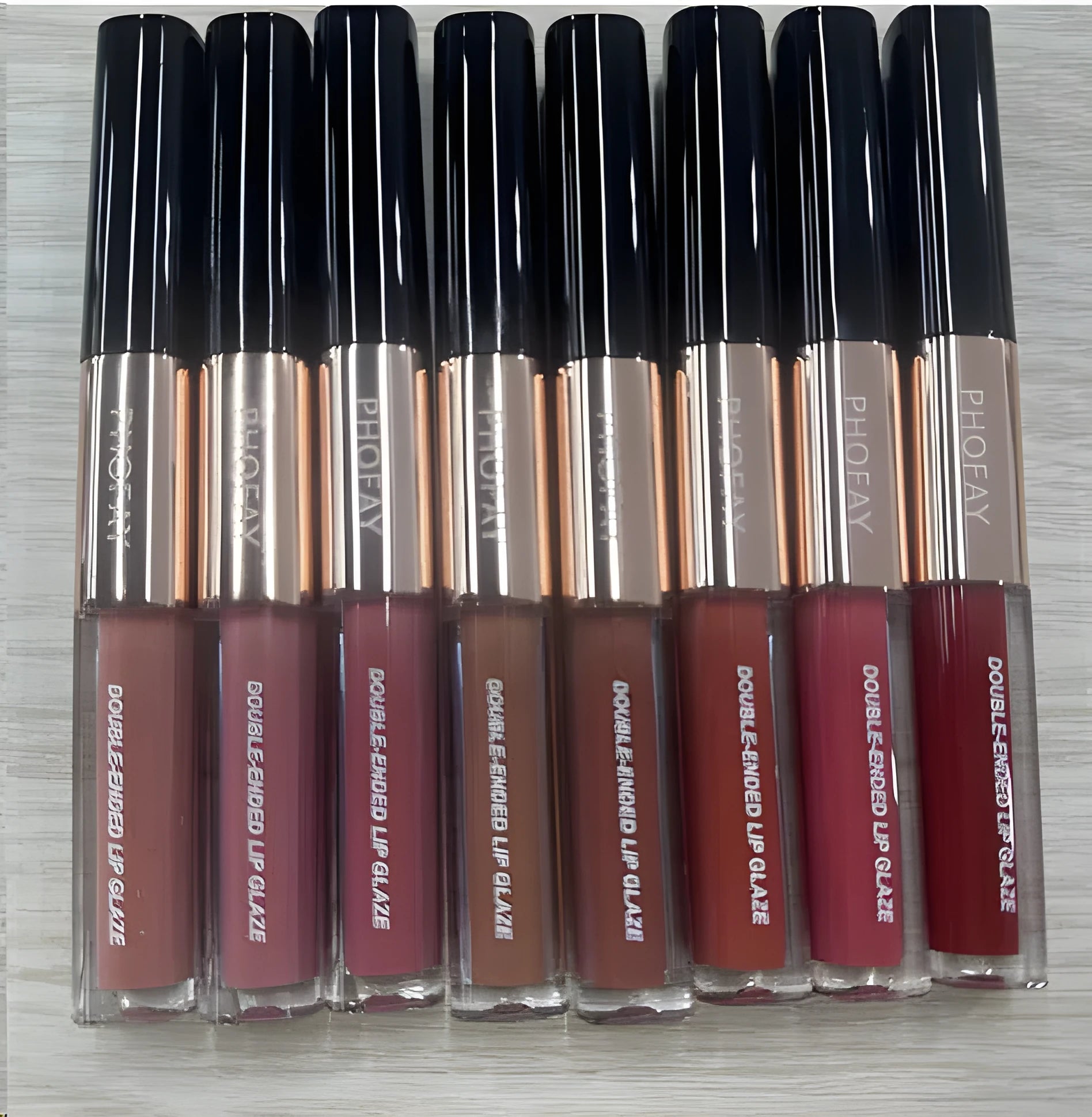 C-L021 double-head lip gloss with non-stick cup applicators in various colours