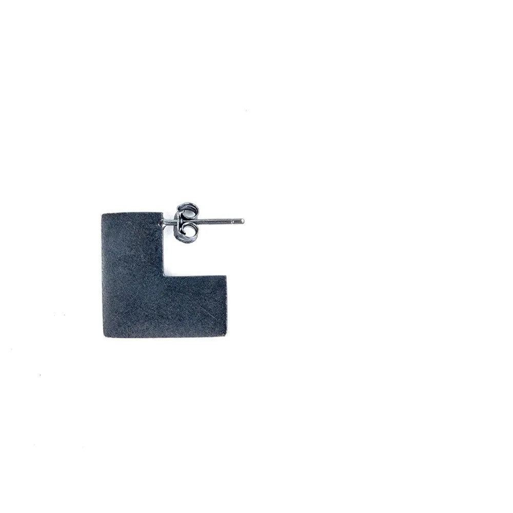 Oxidation black geometric square earrings made from 925 sterling silver with 16mm minimalist design