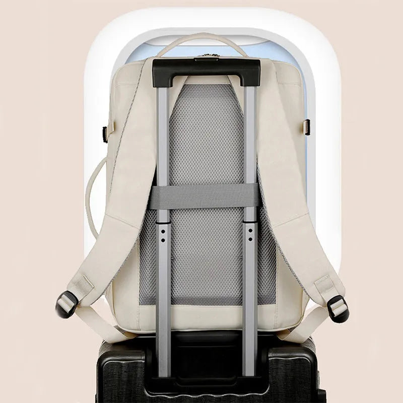 Large capacity business backpack in waterproof Oxford cloth with multiple pockets and 15.6 inch laptop compartment