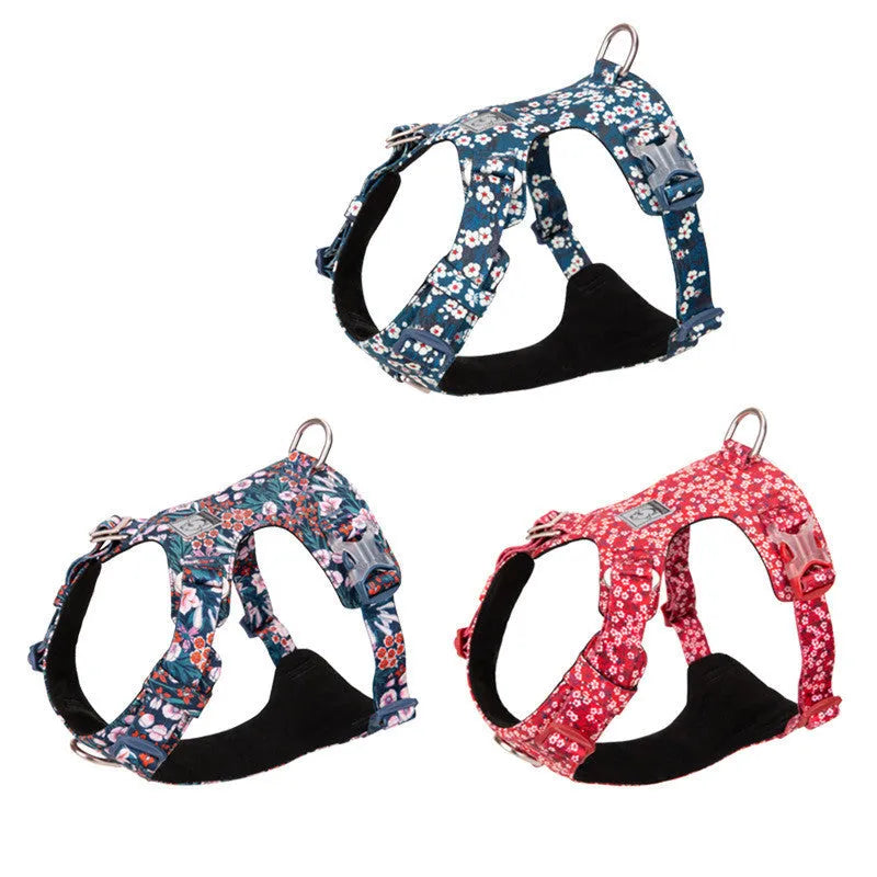 Pure cotton pet chest strap with floral pattern in pull-resistant design