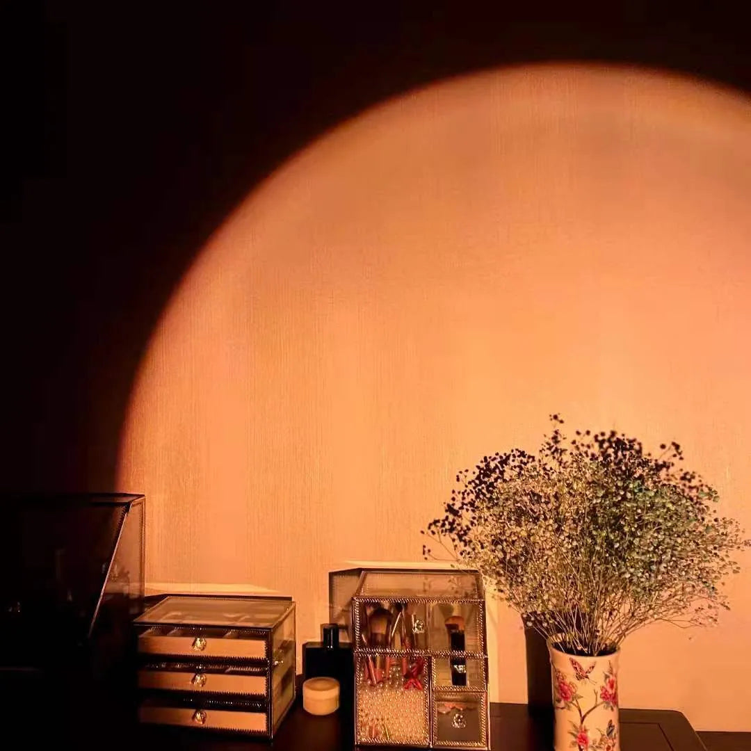 Rechargeable rainbow sunset projection lamp with USB power option in sunset red colour