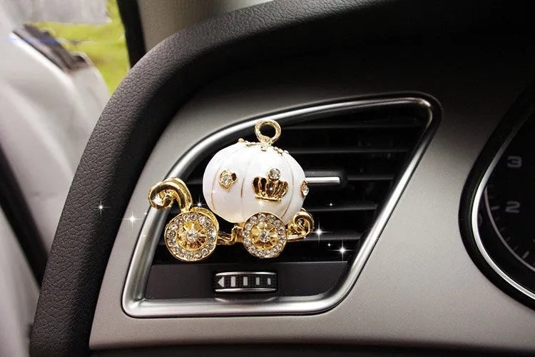 Cartoon car air vent fragrance clip with alloy material and decorative designs