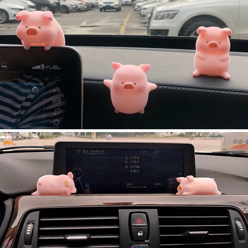 Colourful resin cartoon pig car ornament for dashboard decoration