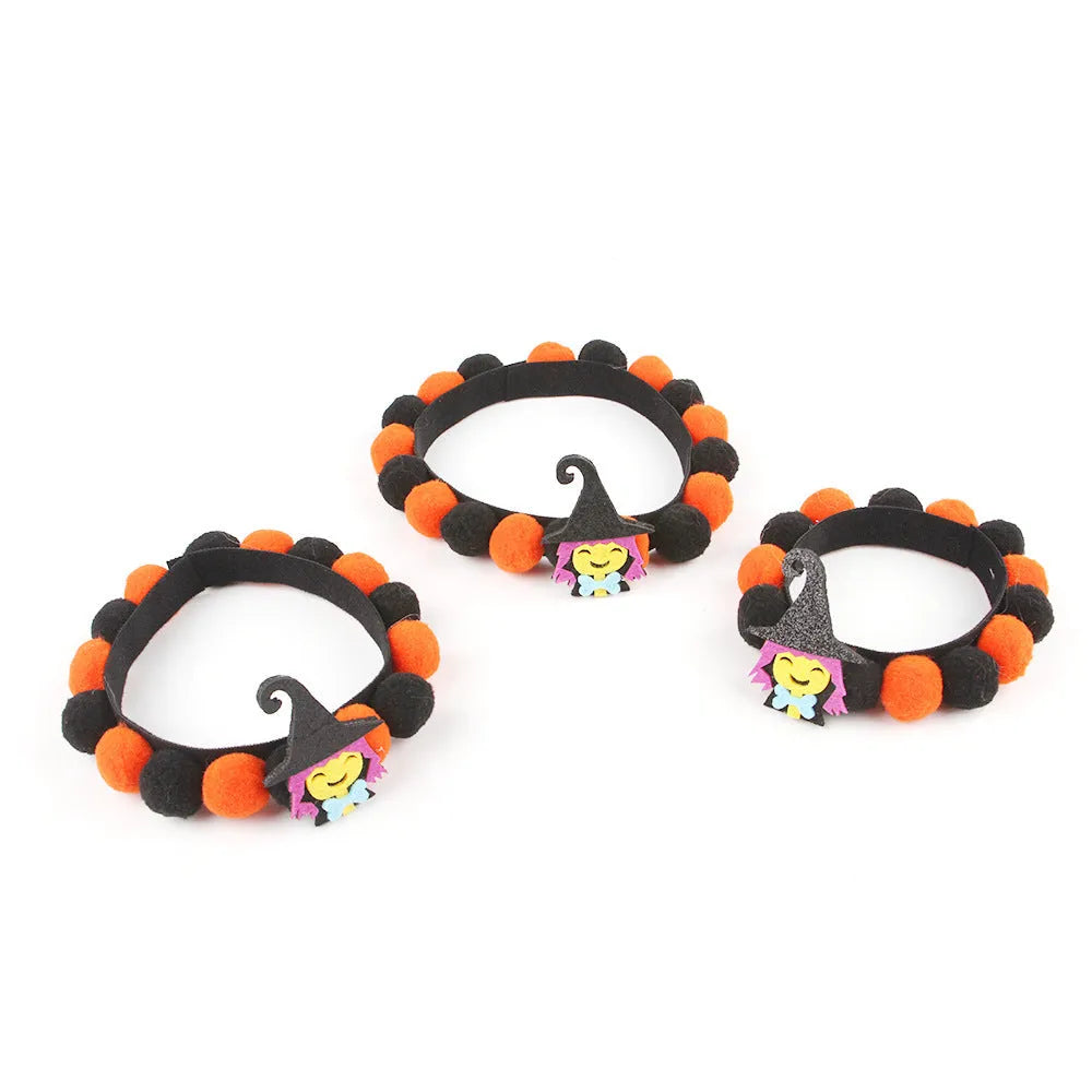 Halloween pet collar with fur ball decoration in six design variations for dogs and cats