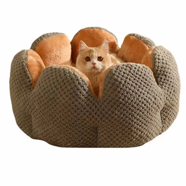 Green cactus petal shape pet kennel bed for cats and dogs with plush interior and non-slip bottom
