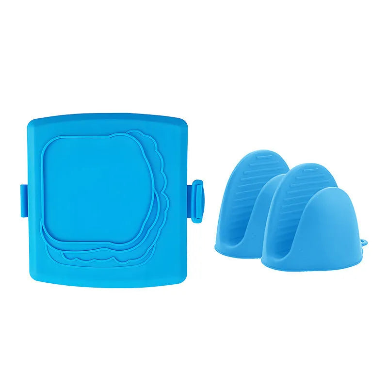 Red silicone baking tray with anti-scald handbag protection features and American-style design