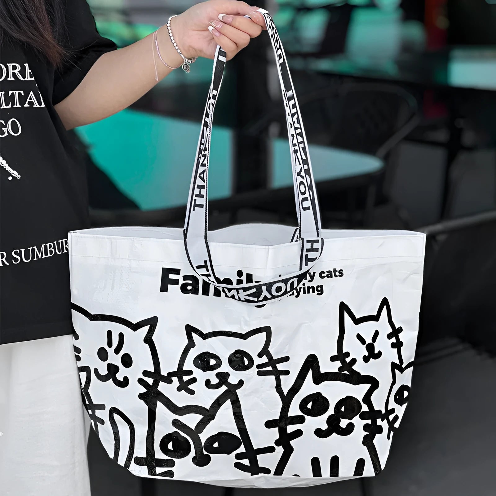 Waterproof PP woven handbag with snakeskin print design for clothing and cosmetics
