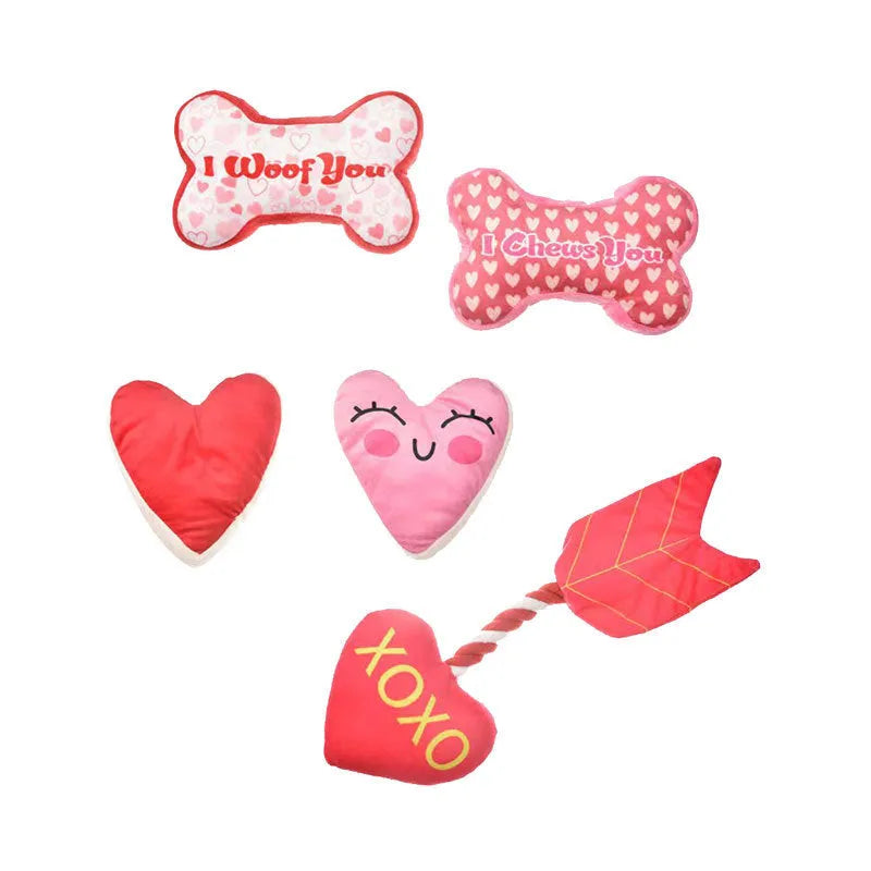 PP plastic pet plush molar toy in peach heart red colour with textured surface for dental cleaning