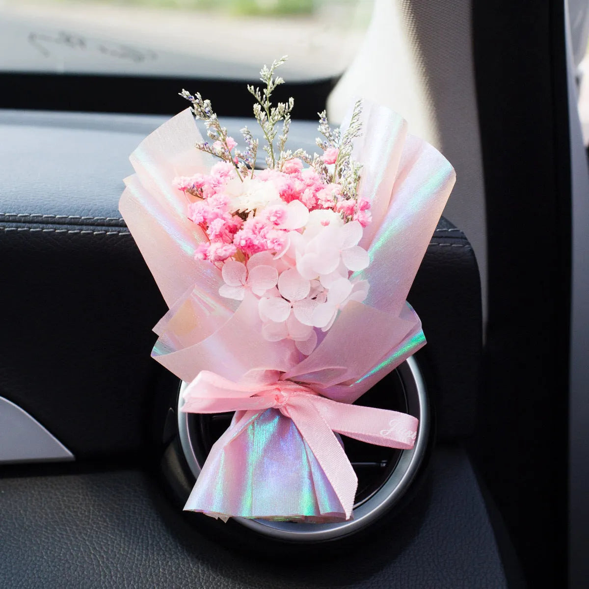 Handmade dried flower car vent perfume ornament in assorted colours for vehicle air freshening