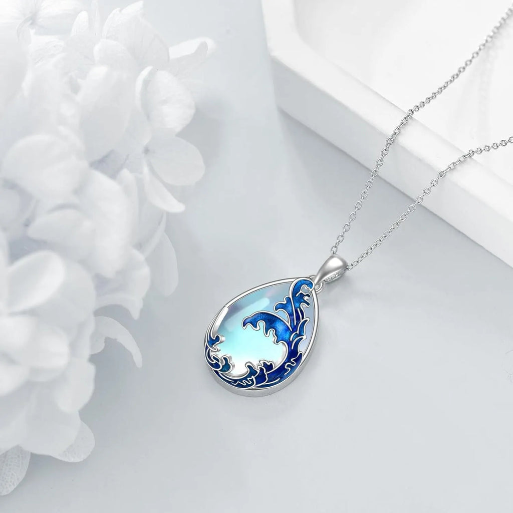 Moonstone blue heart-shaped alloy pendant necklace for women