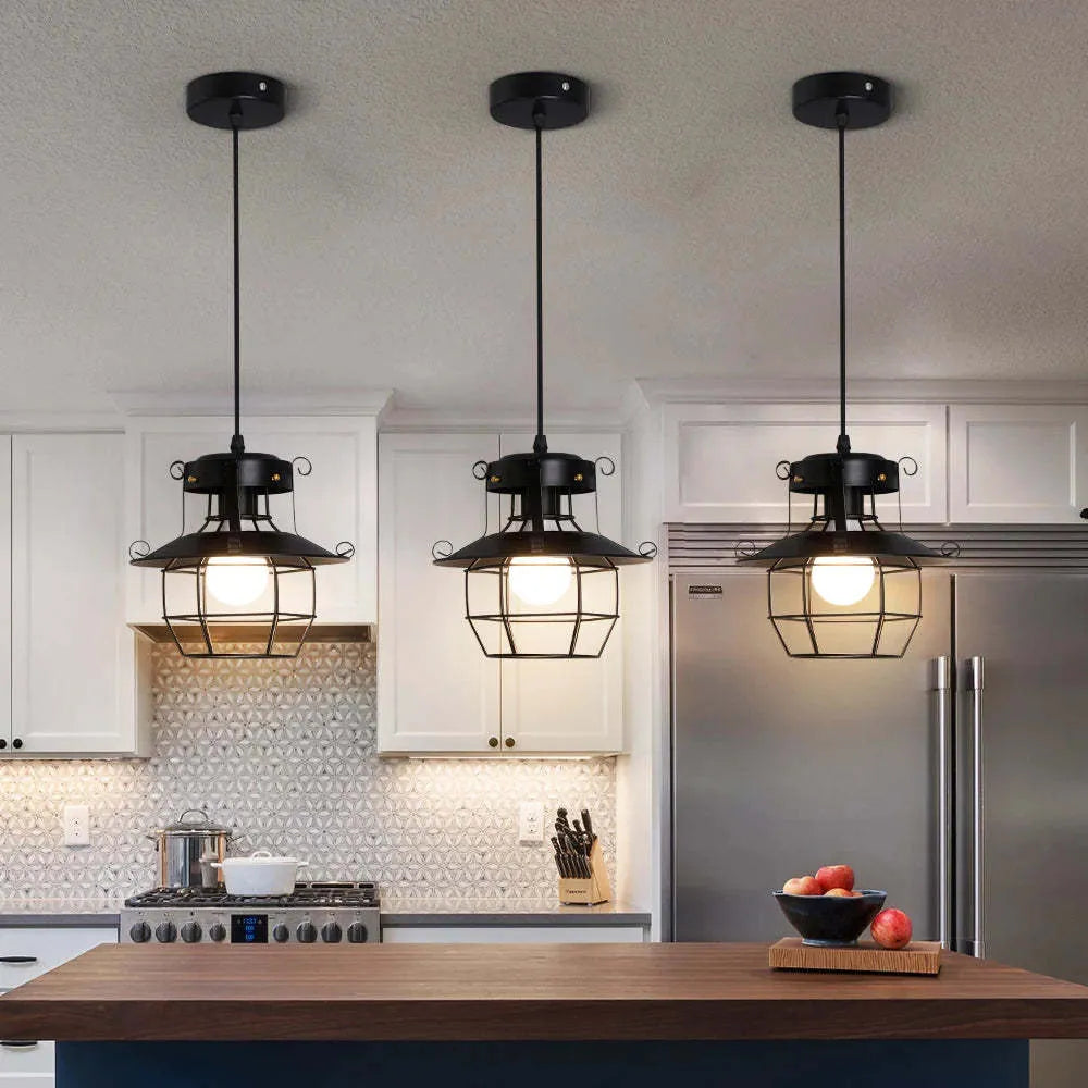 Iron retro single-head lantern droplight pendant lamp for restaurant or corridor.
