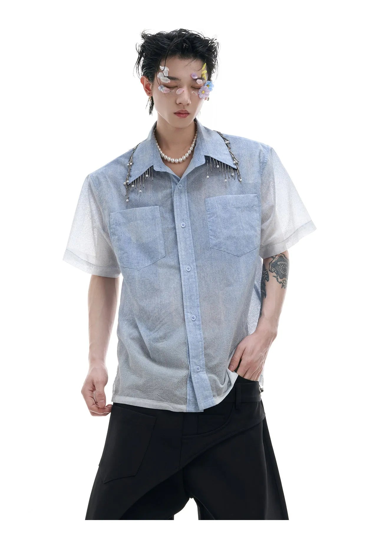 Men's blue and white gradient loose fit short sleeve shirt with quilted design