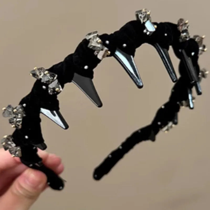 Black hand-beaded velvet crystal wave hair pressing non-slip hair band