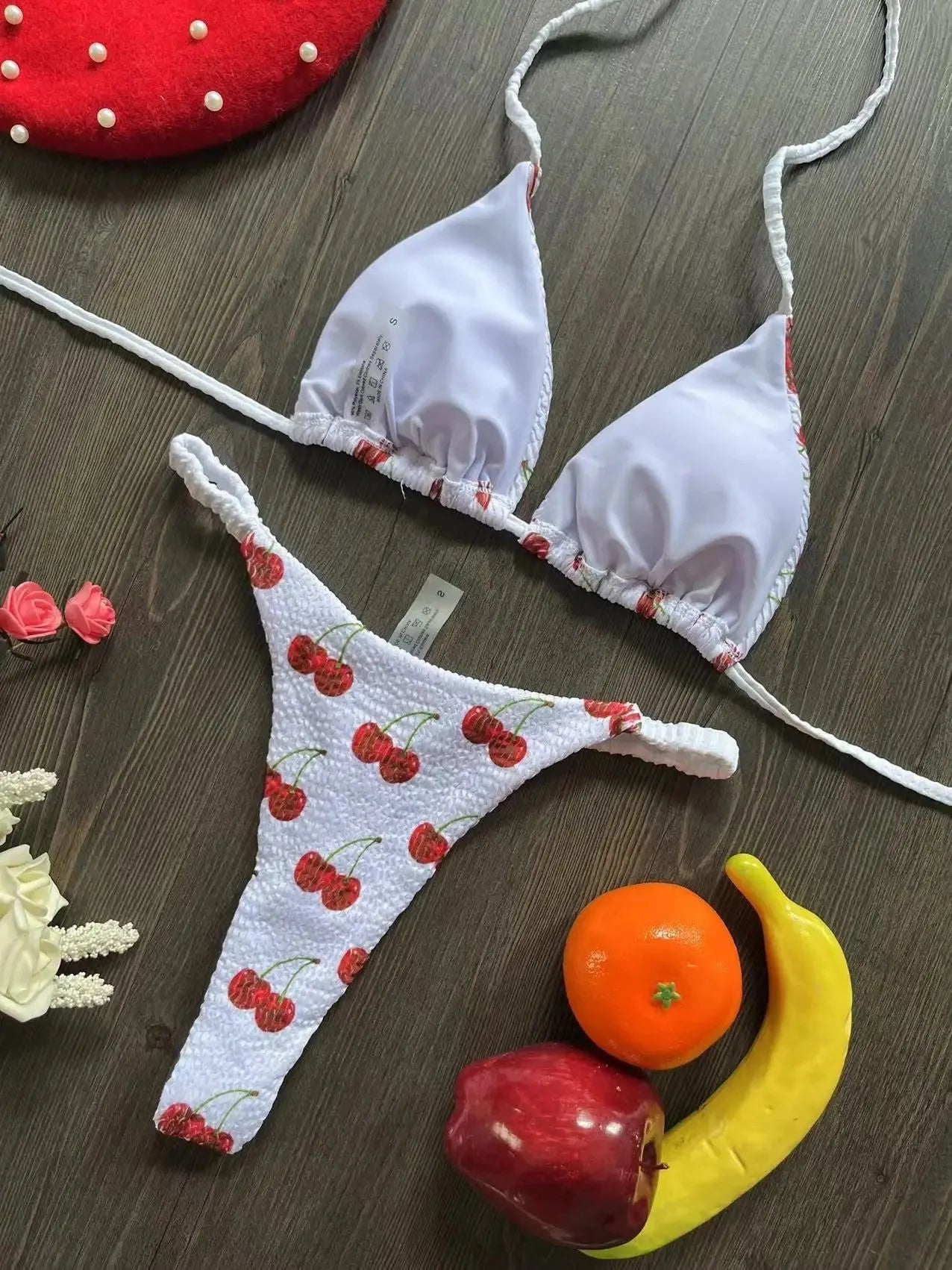 Women's printed bikini swimsuit in briefs style with quick-dry fabric.