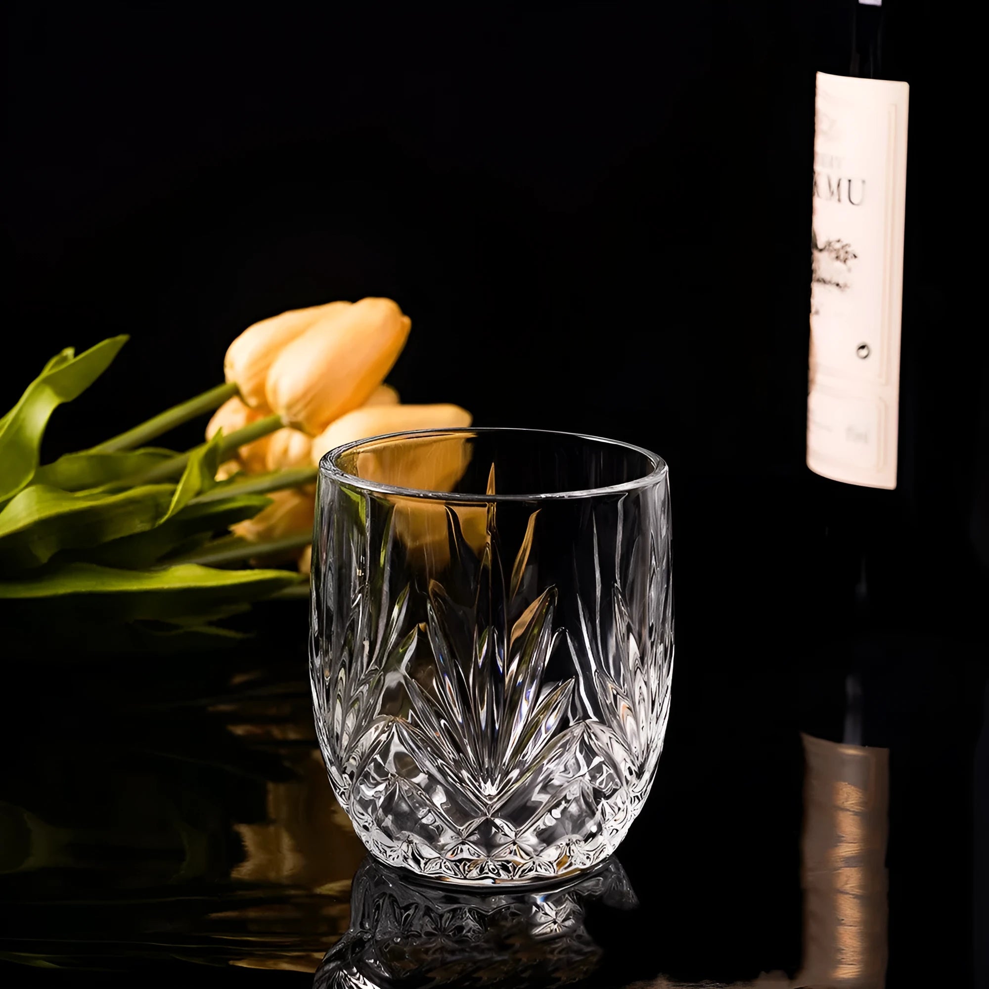 Thick bottom whiskey shot glass in clear glass with 350ml capacity