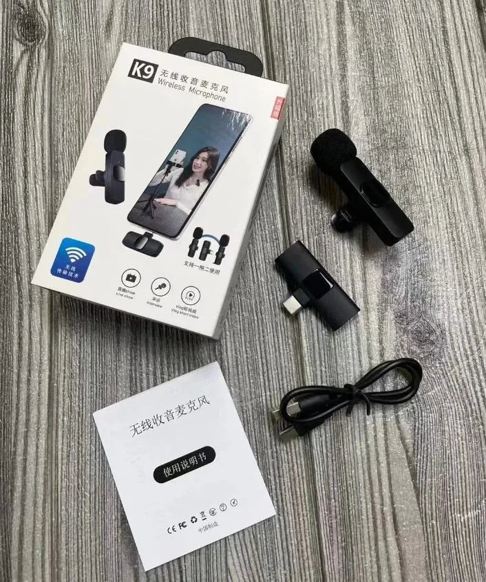 Wireless collar clip lavalier microphone for outdoor video recording with multiple interface connection options
