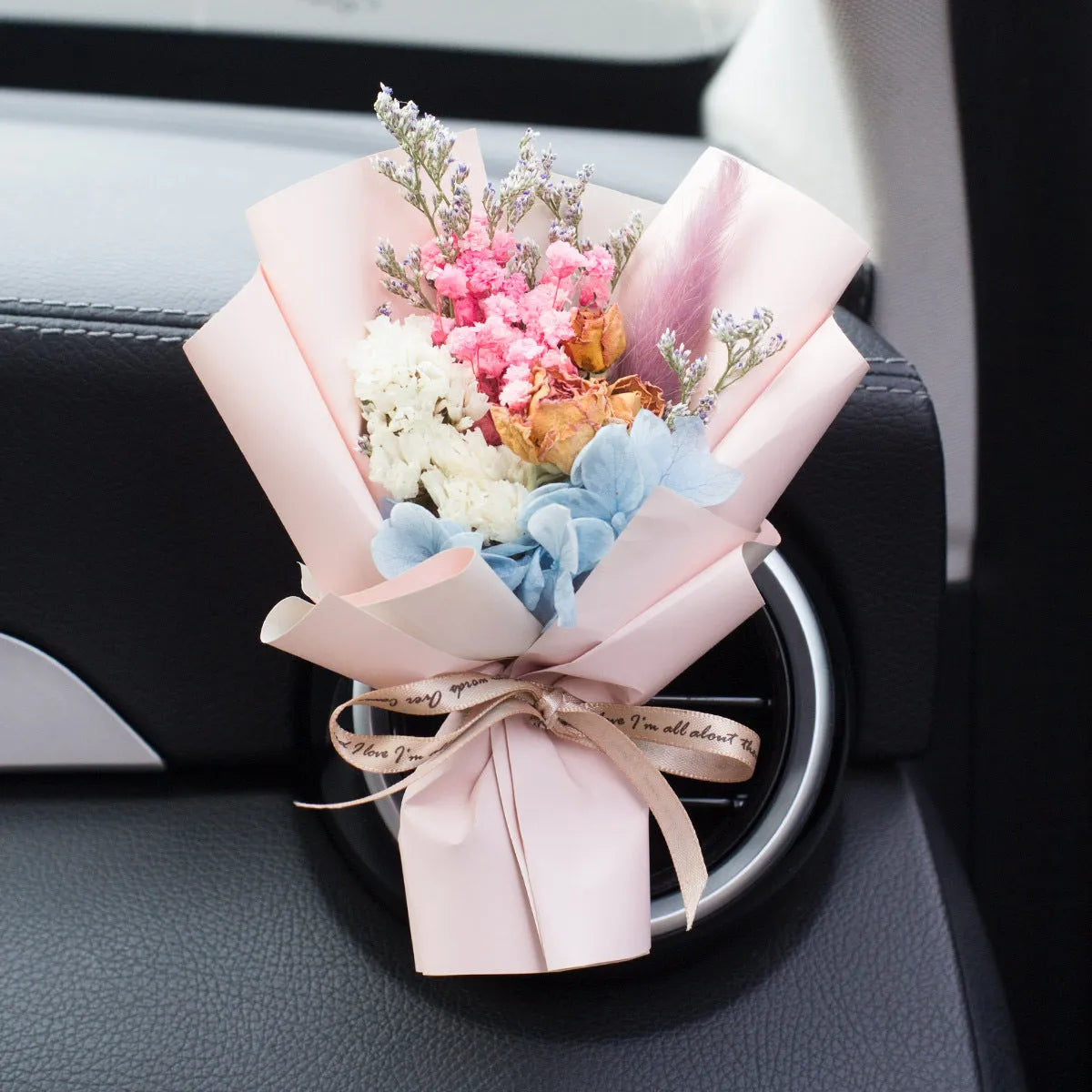 Handmade dried flower car vent perfume ornament in assorted colours for vehicle air freshening