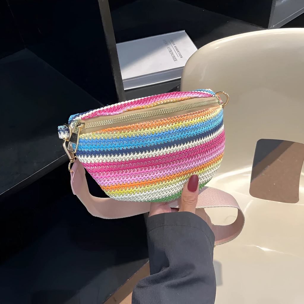Straw woven Bohemian style beach bag with shell shape and single shoulder strap