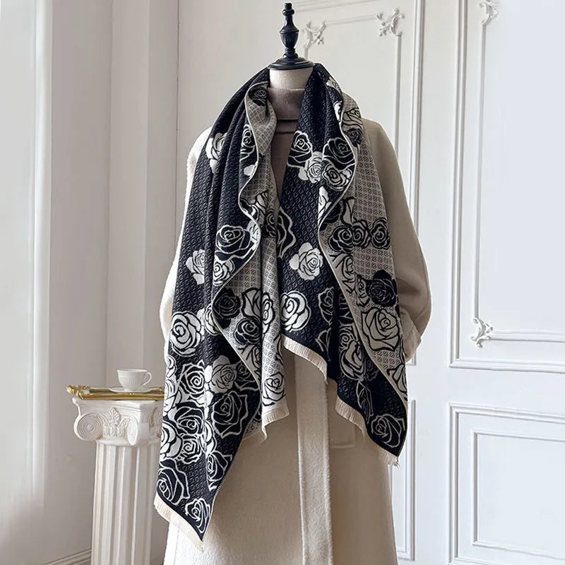 Long grey imitation cashmere winter scarf with tassels, measuring 185cm by 65cm