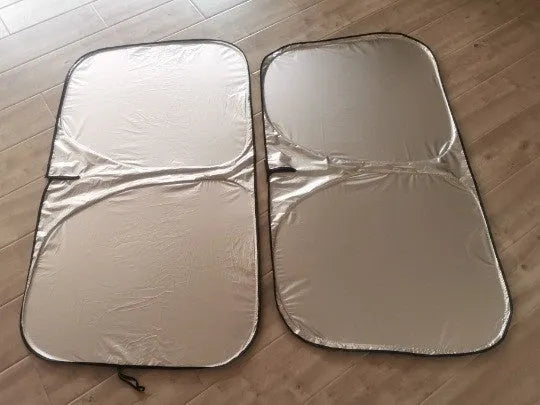 Aluminium foil car sunshade for heat and UV protection in silver colour