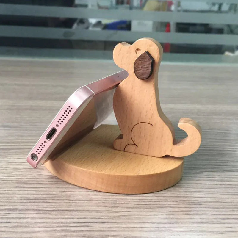 Resin animal-themed mobile phone holder with lazy bracket design for desk organisation