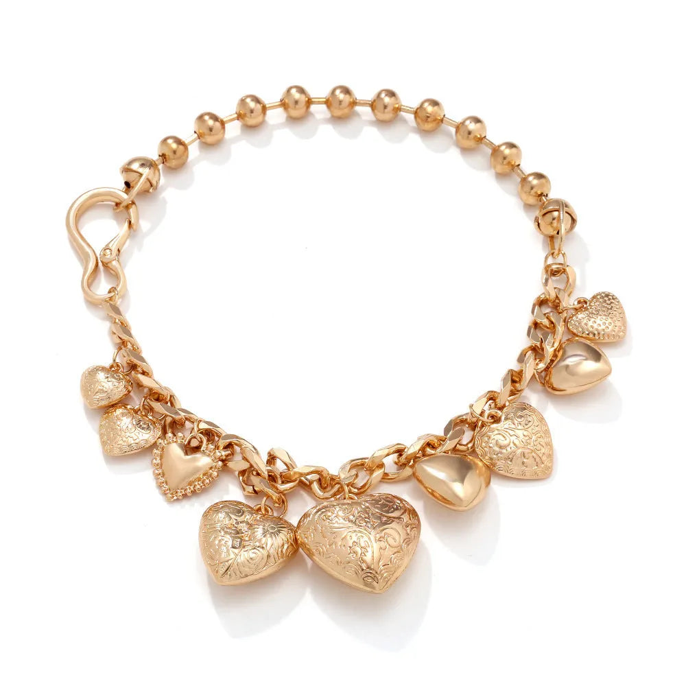 Adjustable alloy heart pendant necklace in gold and white K options with exaggerated love design
