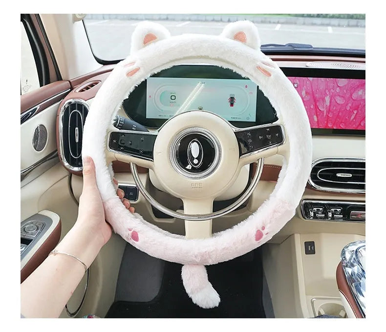 Plush cartoon thermal steering wheel cover for 38cm diameter wheels with embroidered animal design