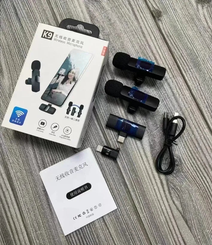 Wireless collar clip lavalier microphone for outdoor video recording with multiple interface connection options